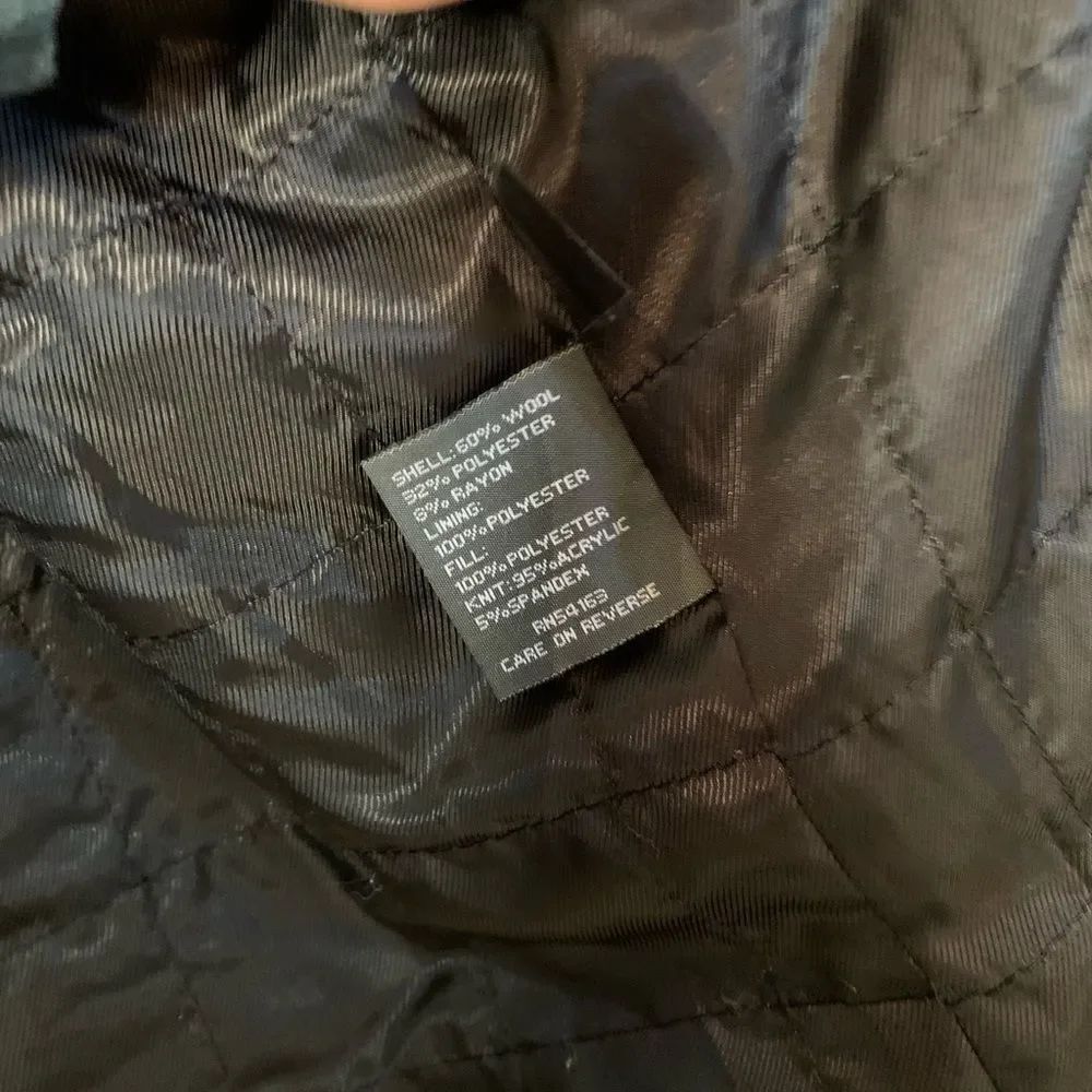 Kenneth Cole wool jacket. Small - Picture 5 of 6